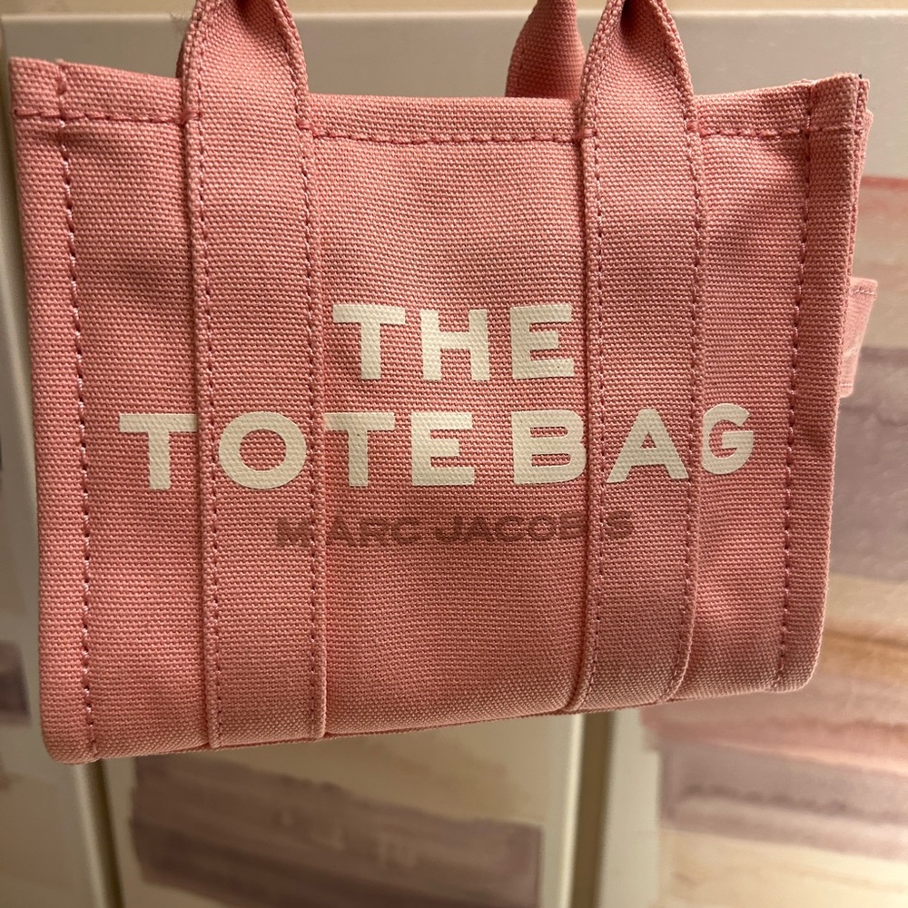 Marc Jacobs  The Canvas Crossbody tote bag